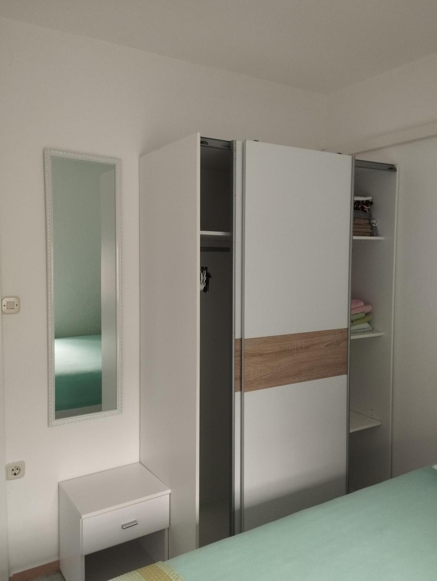 Apartmani Ruza Vir Exterior foto